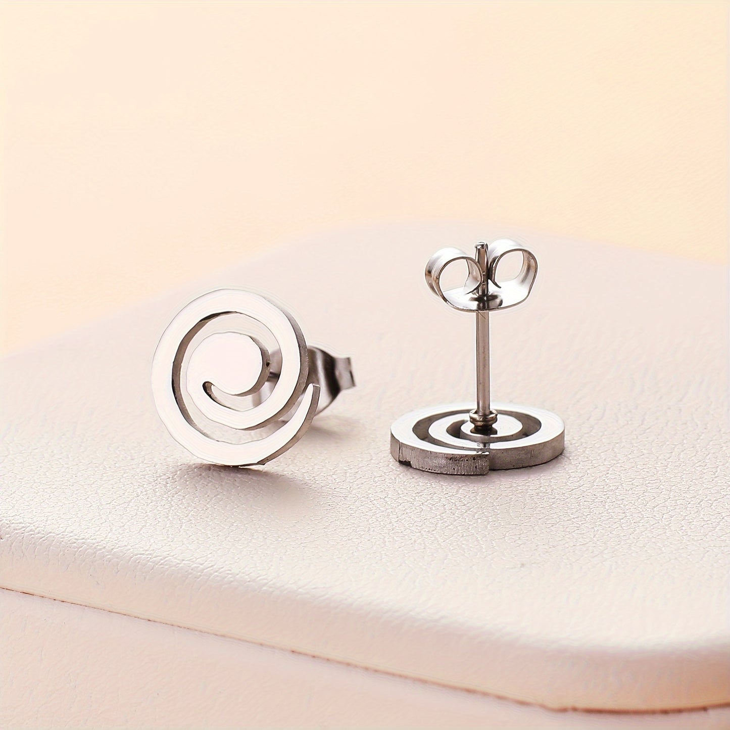 Lumière™ Sculpt Stud Earrings