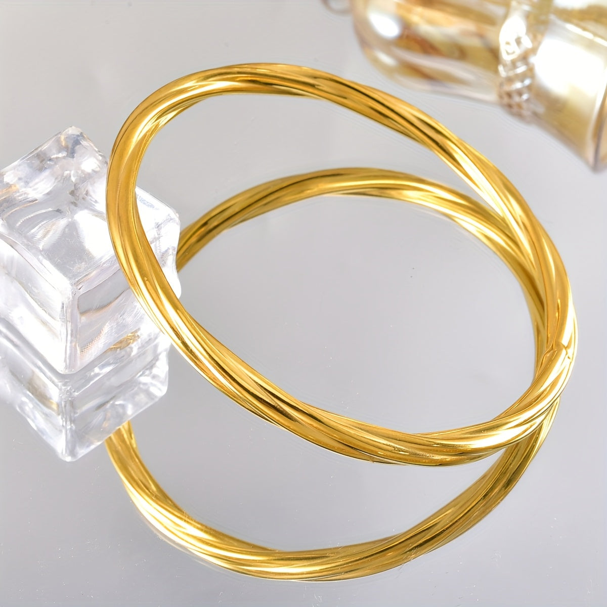 Lumière™ Helix Cuff