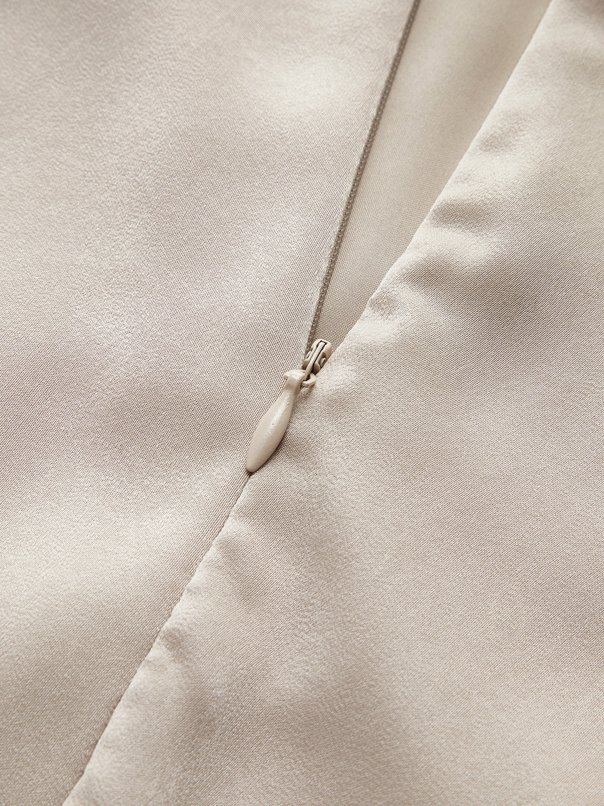 SOFIA | STATEMENT ONE-SLEEVE DRESS WITH SOFT PLEATS