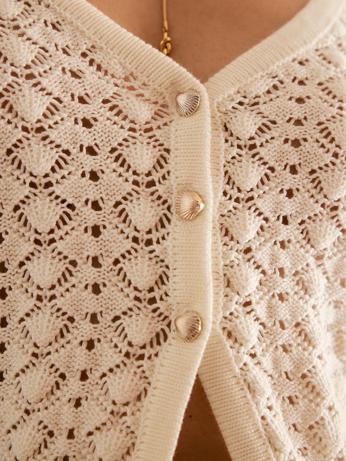 EMILY | SET WITH OPENWORK DESIGN AND SKIRT