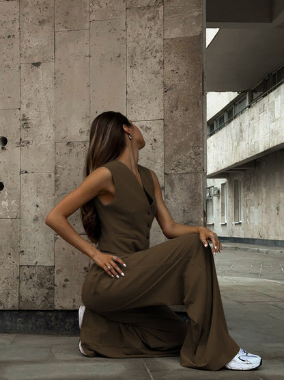 OLIVIA | PANTSUIT SET WITH V-NECK GILET