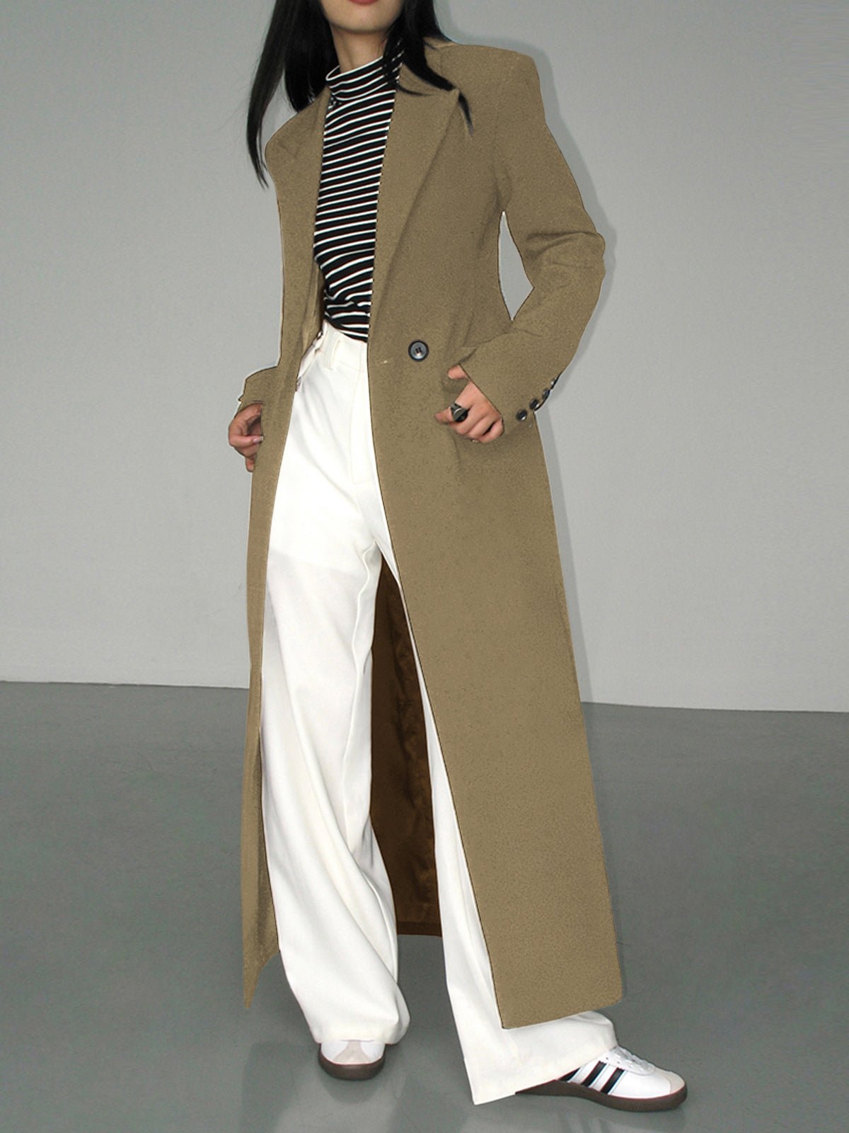 HARPER | TAILORED BLAZER WITH CLASSIC COLLAR AND FUNCTIONAL POCKETS